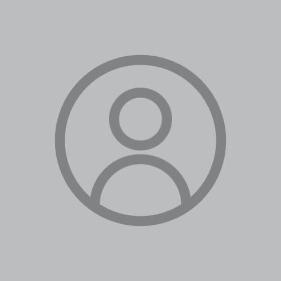 Placeholder for Staff member David Kim from ID_e12cf1263e69